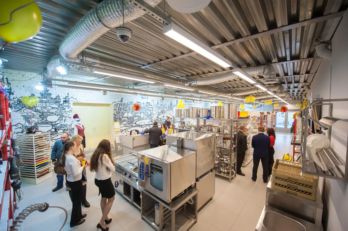 Фото шоурума 6