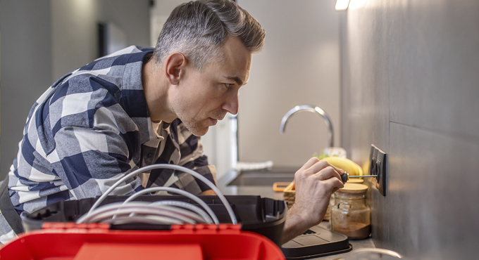 Монтаж и подключение оборудования