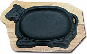 Сковорода на деревянной подставке Коровка 270х180 мм